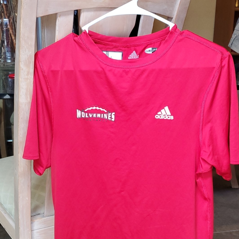Red Dri-Fit shirt